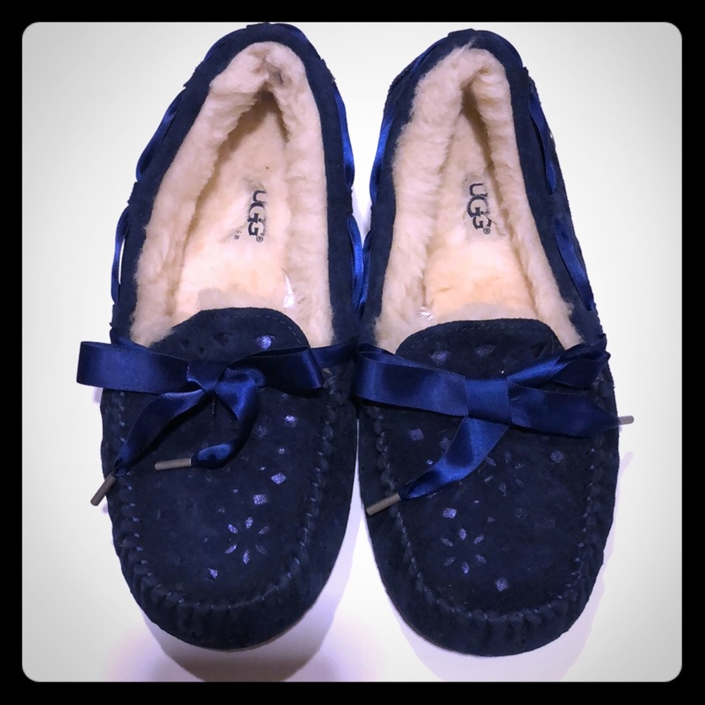 Ugg Dakota moccasin slippers